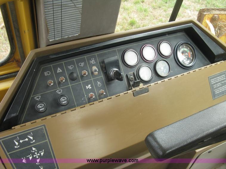 image for item E7889 1991 Caterpillar 426 Series II backhoe