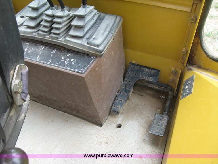 image for item E7889 1991 Caterpillar 426 Series II backhoe