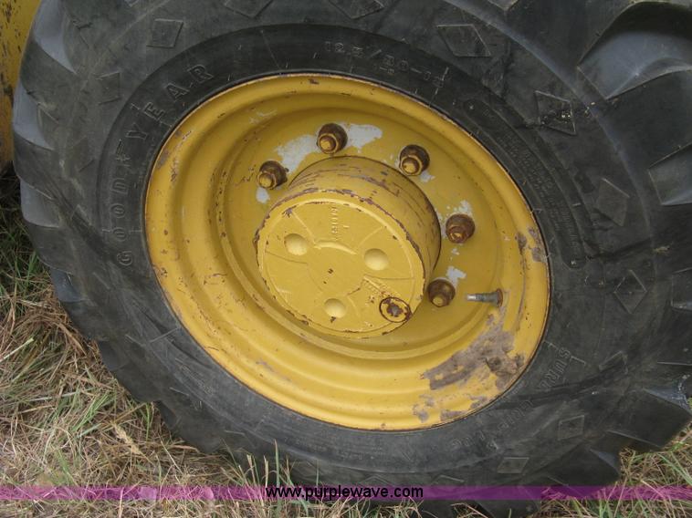 image for item E7889 1991 Caterpillar 426 Series II backhoe