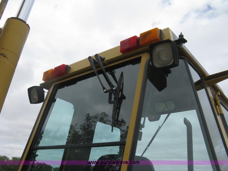 image for item E7889 1991 Caterpillar 426 Series II backhoe