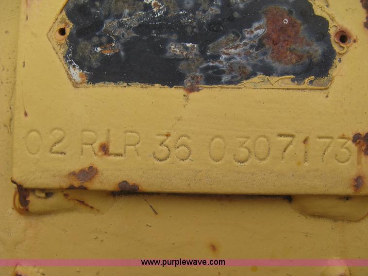 image for item E7893 Felco 36"W excavator bucket with pad foot roller