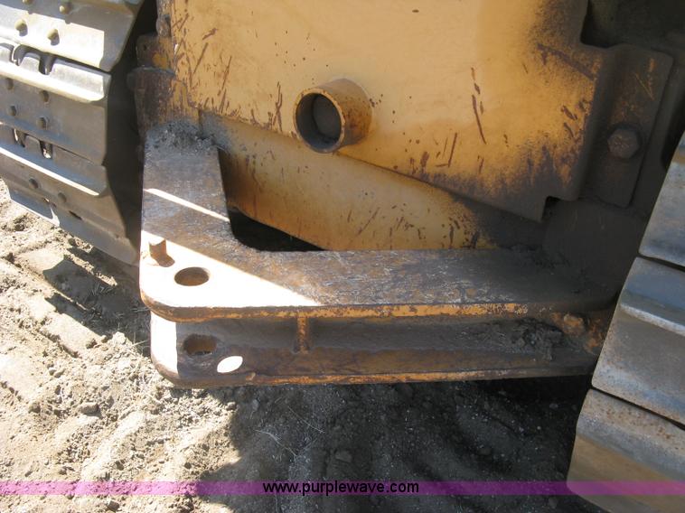 image for item E7899 1983 Case 1155D dozer