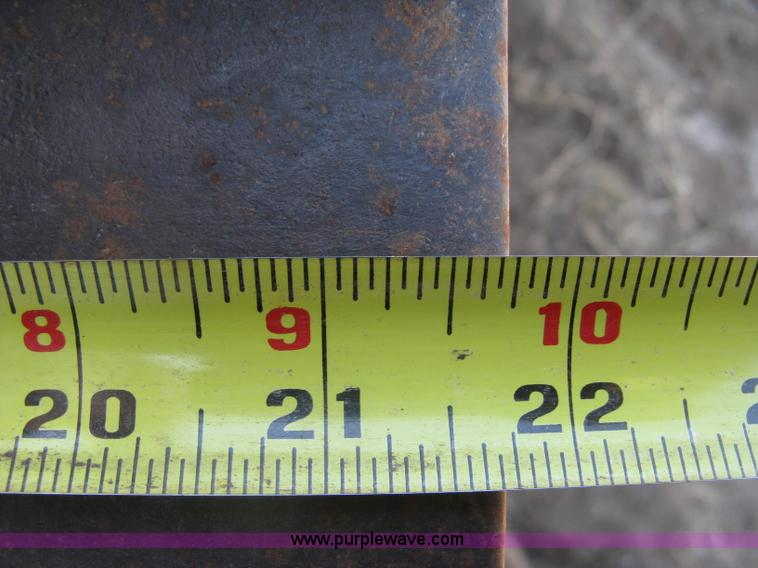 image for item E7899 1983 Case 1155D dozer