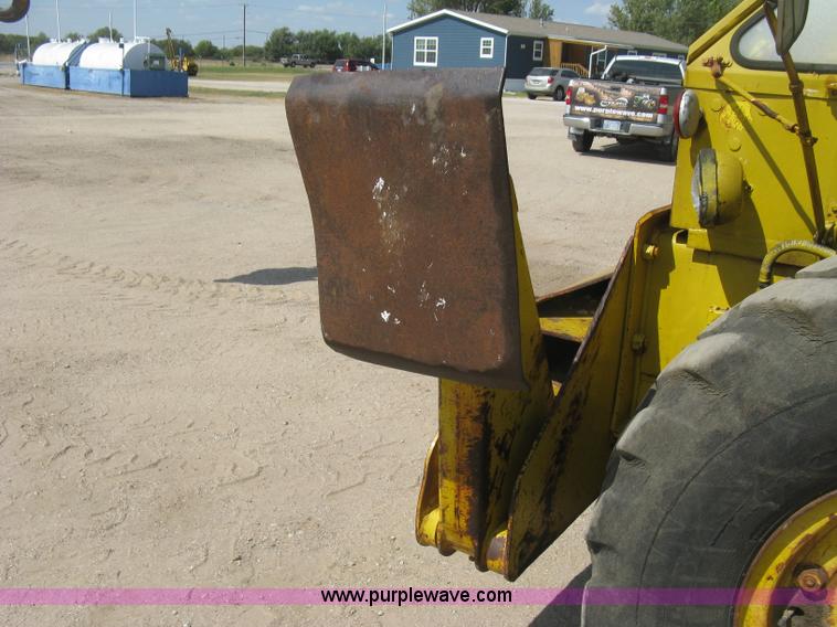 image for item E7900 1984 Galion 125 crane