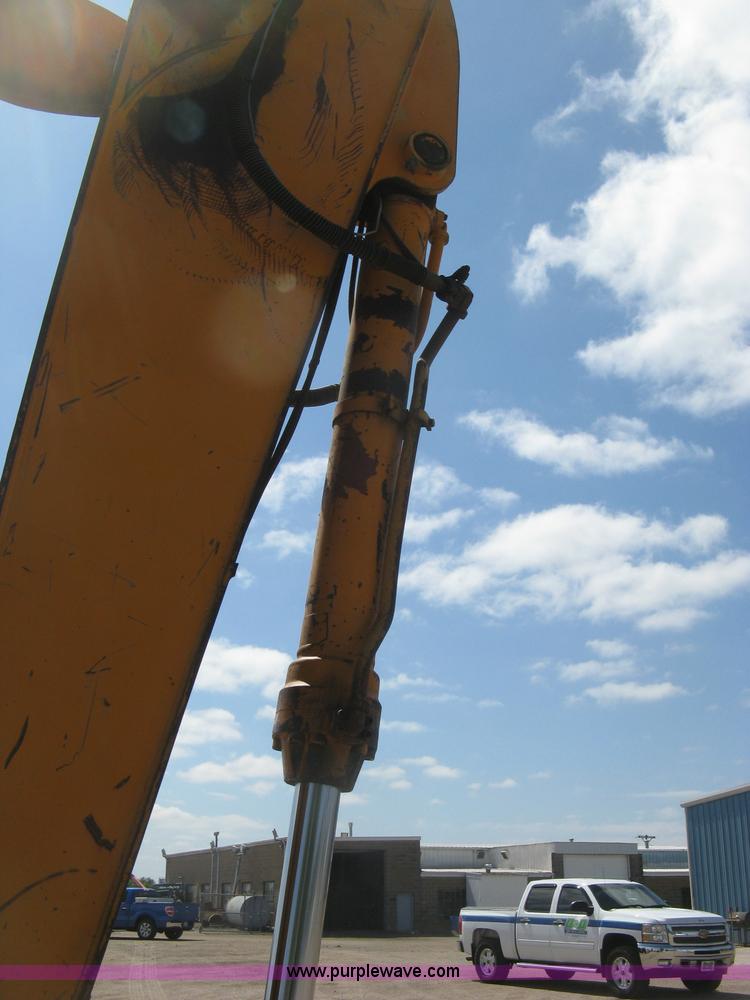 image for item E7901 1994 Hyundai Robex 290LC excavator