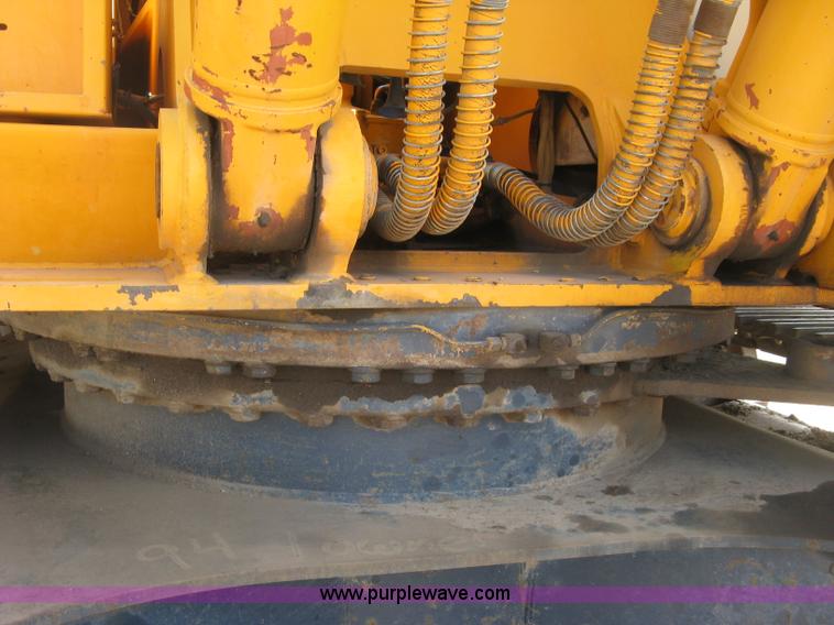 image for item E7901 1994 Hyundai Robex 290LC excavator