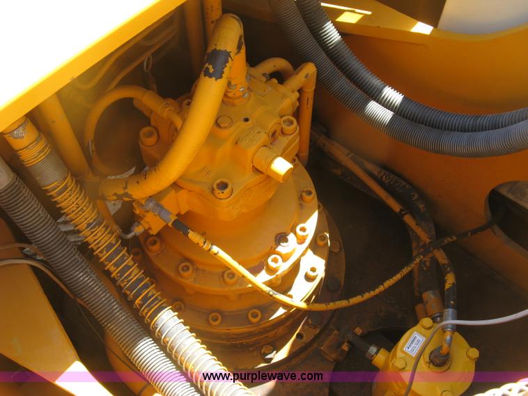 image for item E7901 1994 Hyundai Robex 290LC excavator