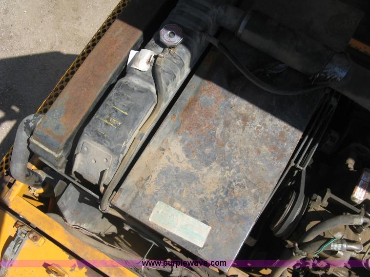 image for item E7901 1994 Hyundai Robex 290LC excavator