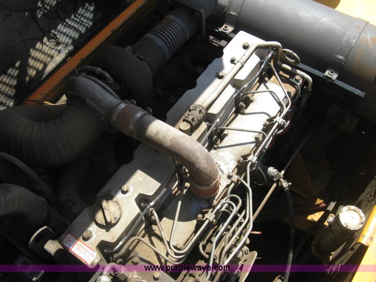 image for item E7901 1994 Hyundai Robex 290LC excavator