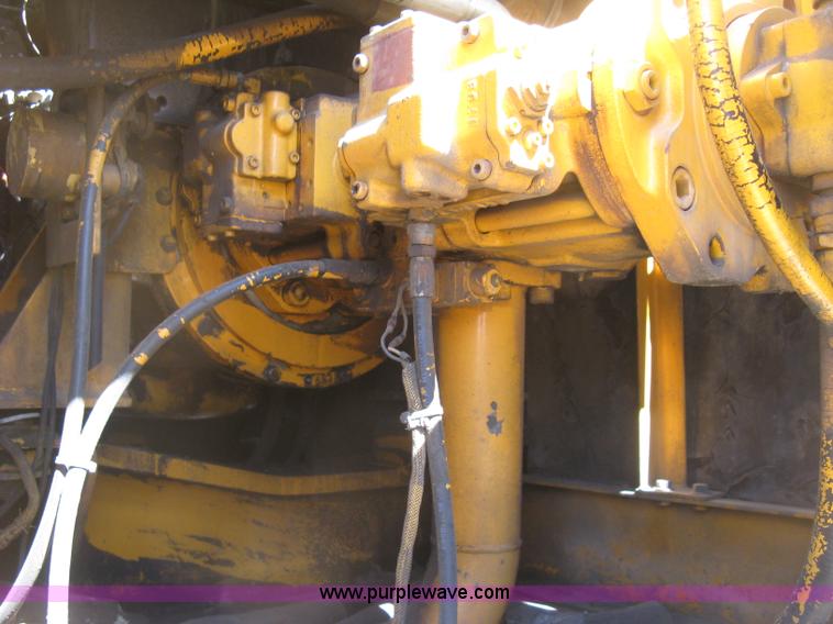 image for item E7901 1994 Hyundai Robex 290LC excavator