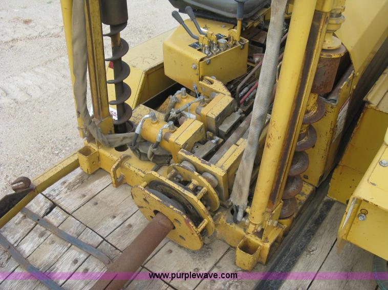image for item E7903 1996 Vermeer D7X11A Navigator directional drill