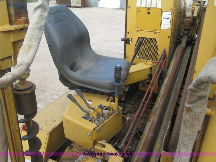 image for item E7903 1996 Vermeer D7X11A Navigator directional drill