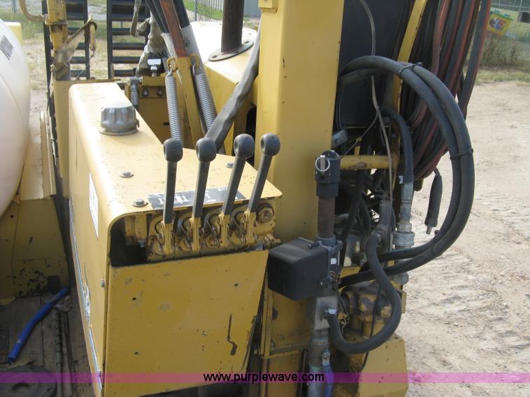 image for item E7903 1996 Vermeer D7X11A Navigator directional drill