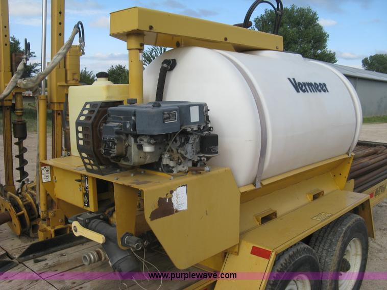 image for item E7903 1996 Vermeer D7X11A Navigator directional drill