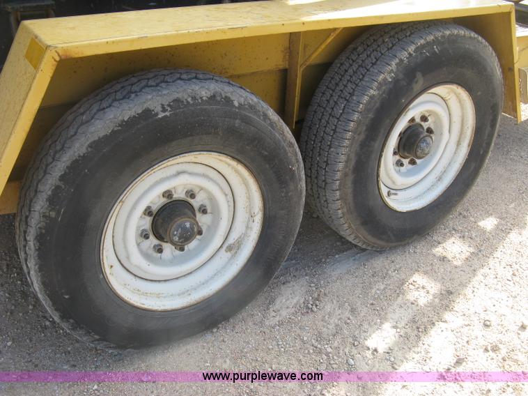 image for item E7903 1996 Vermeer D7X11A Navigator directional drill