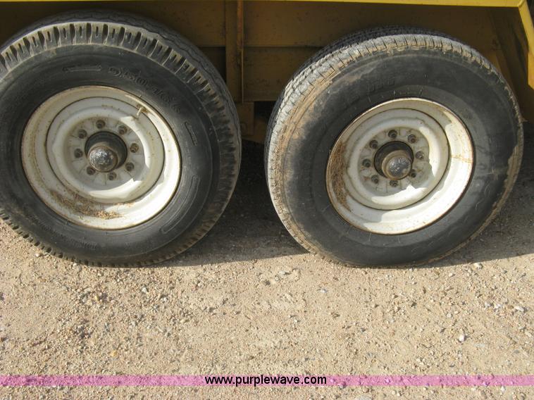 image for item E7903 1996 Vermeer D7X11A Navigator directional drill