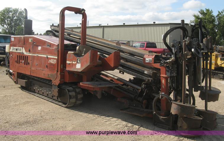 image for item E7904 2000 Ditch Witch JT4020 directional drill