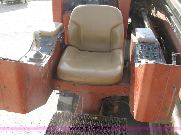 image for item E7904 2000 Ditch Witch JT4020 directional drill