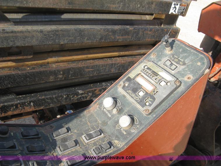 image for item E7904 2000 Ditch Witch JT4020 directional drill