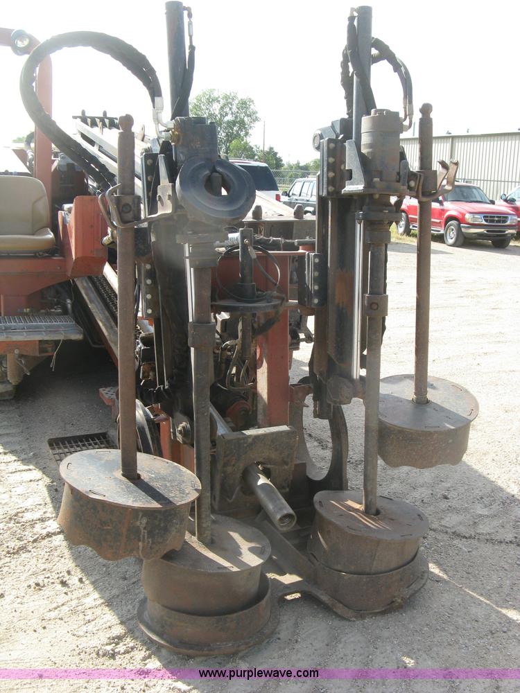 image for item E7904 2000 Ditch Witch JT4020 directional drill