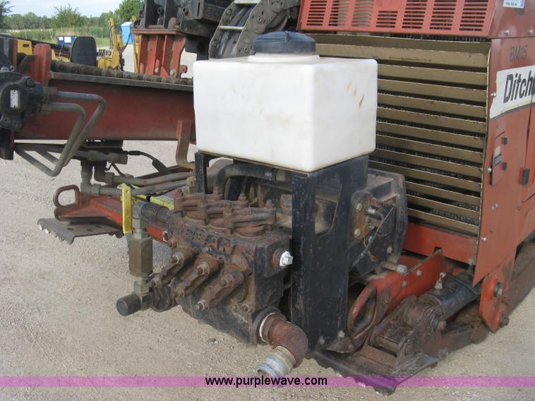 image for item E7904 2000 Ditch Witch JT4020 directional drill