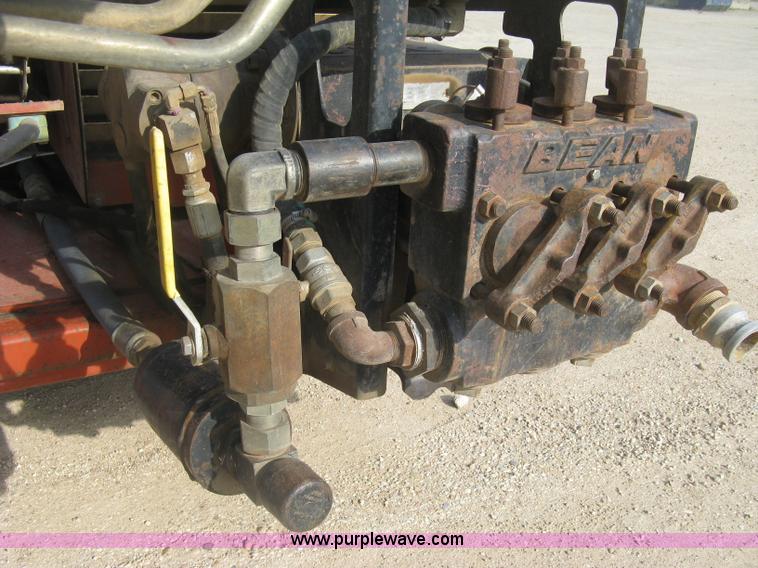 image for item E7904 2000 Ditch Witch JT4020 directional drill