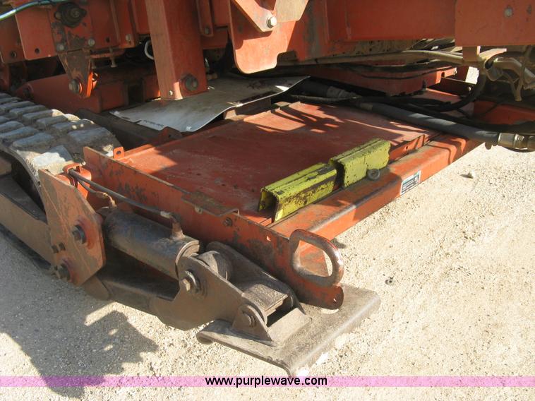image for item E7904 2000 Ditch Witch JT4020 directional drill