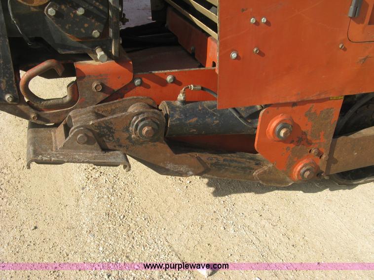 image for item E7904 2000 Ditch Witch JT4020 directional drill