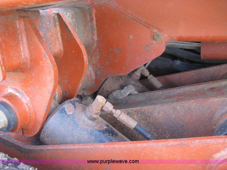 image for item E7904 2000 Ditch Witch JT4020 directional drill