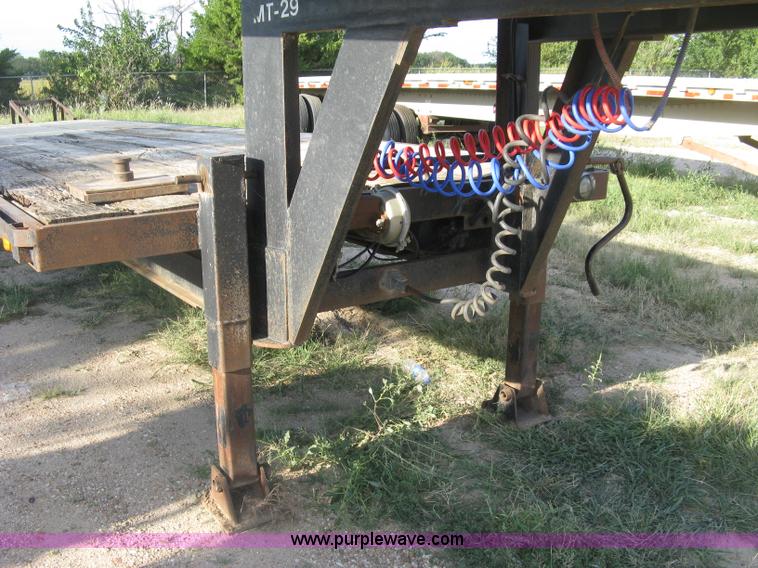 image for item E7910 1998 Overbilt flatbed trailer