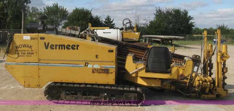 image for item E7912 1995 Vermeer D24X40A directional drill