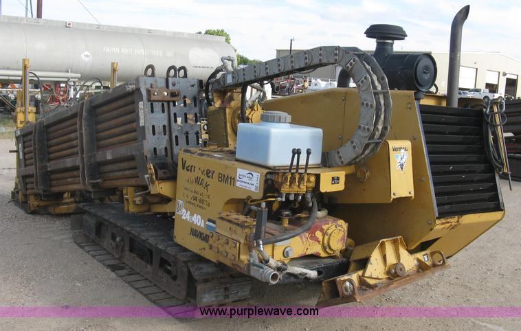 image for item E7912 1995 Vermeer D24X40A directional drill