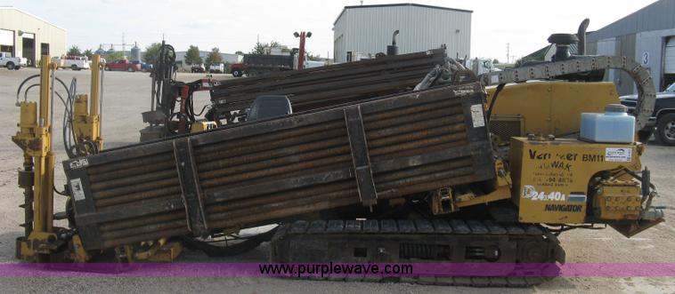 image for item E7912 1995 Vermeer D24X40A directional drill