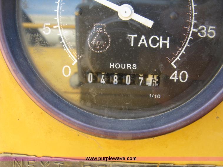 image for item E7912 1995 Vermeer D24X40A directional drill