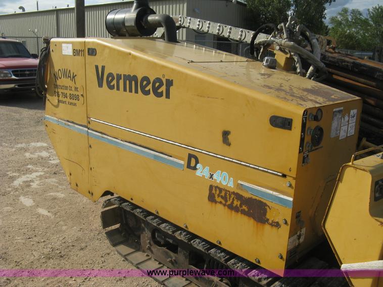image for item E7912 1995 Vermeer D24X40A directional drill