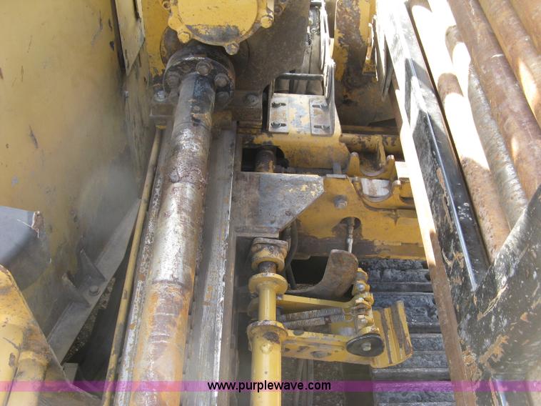 image for item E7912 1995 Vermeer D24X40A directional drill