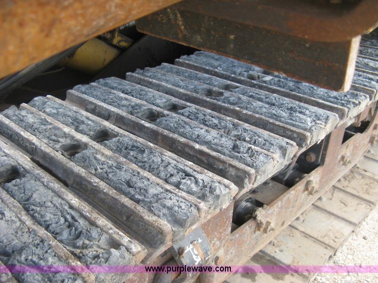 image for item E7912 1995 Vermeer D24X40A directional drill