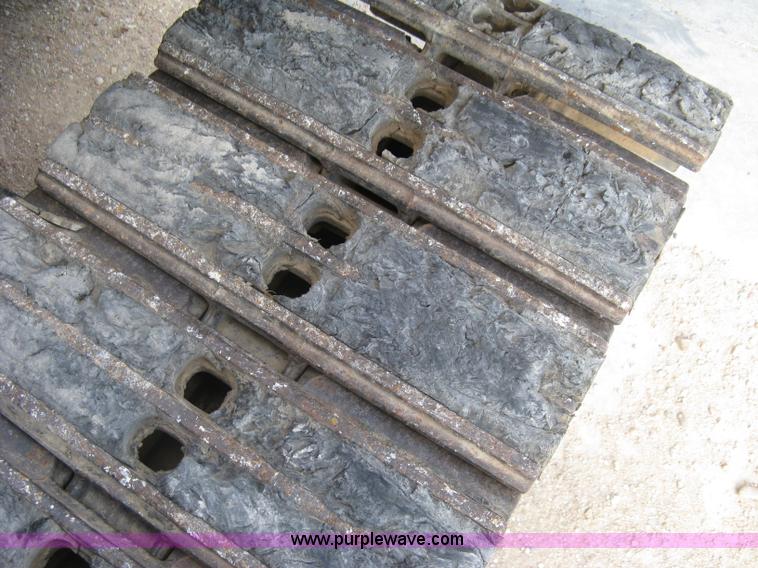 image for item E7912 1995 Vermeer D24X40A directional drill