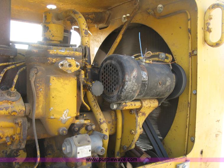 image for item E7915 1963 Caterpillar 12E rigid frame motor grader