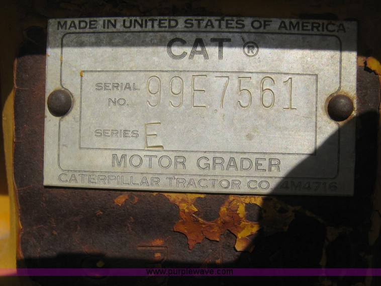 image for item E7915 1963 Caterpillar 12E rigid frame motor grader