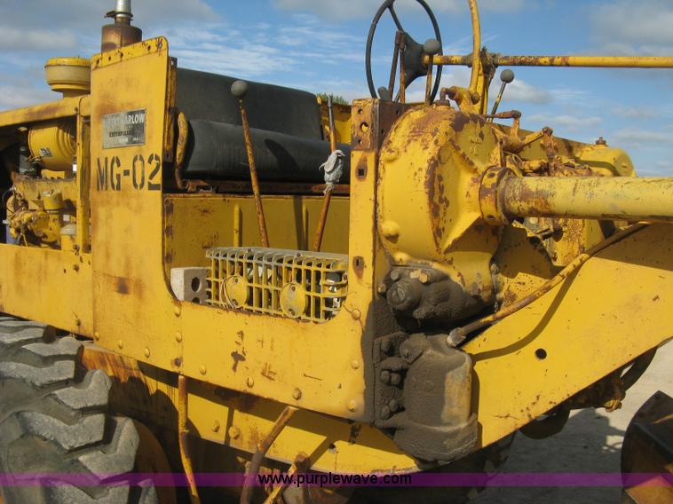 image for item E7915 1963 Caterpillar 12E rigid frame motor grader
