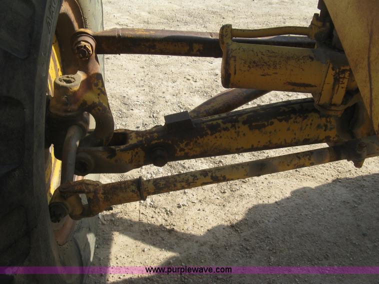 image for item E7915 1963 Caterpillar 12E rigid frame motor grader