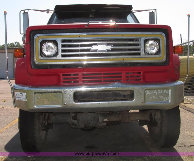 image for item F7211 1976 Chevrolet C65 Custom Deluxe water truck