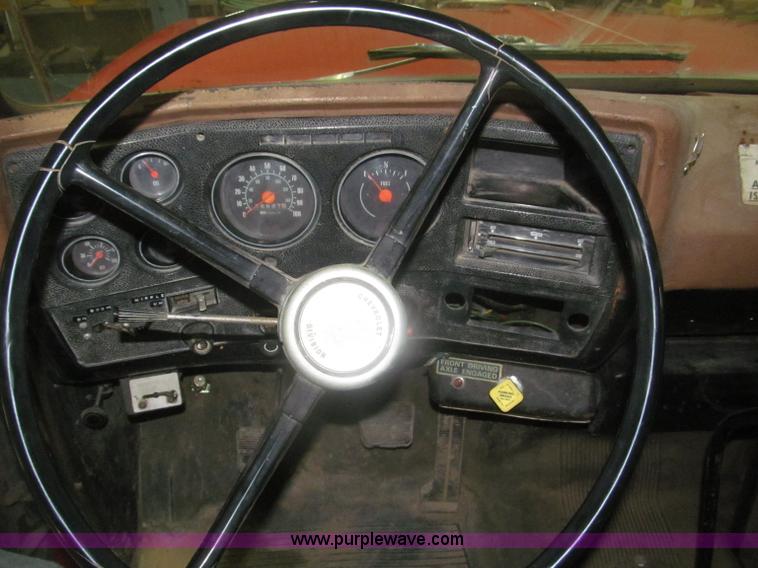 image for item F7211 1976 Chevrolet C65 Custom Deluxe water truck