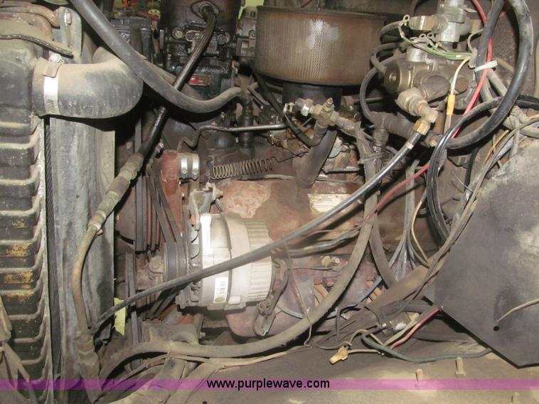 image for item F7211 1976 Chevrolet C65 Custom Deluxe water truck