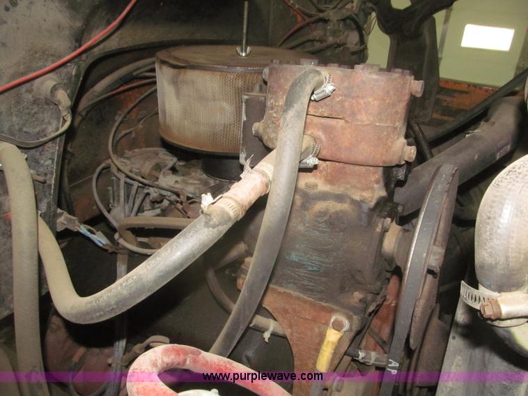 image for item F7211 1976 Chevrolet C65 Custom Deluxe water truck