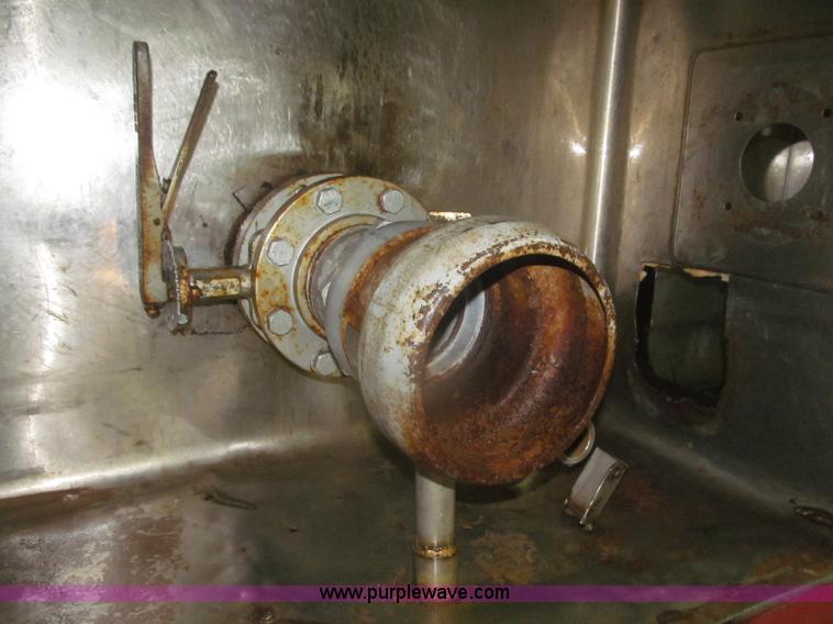 image for item F7211 1976 Chevrolet C65 Custom Deluxe water truck