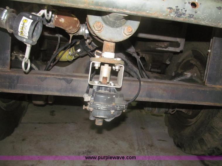 image for item F7211 1976 Chevrolet C65 Custom Deluxe water truck