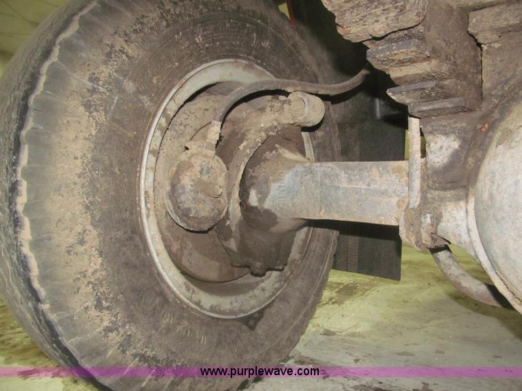 image for item F7211 1976 Chevrolet C65 Custom Deluxe water truck