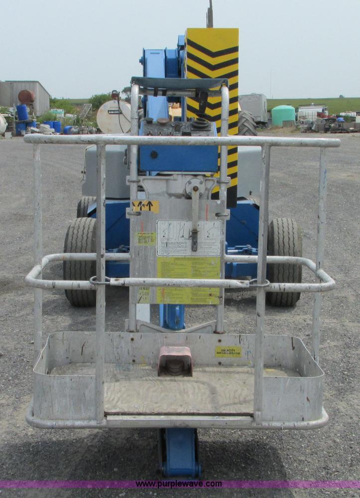 image for item G9100 1994 Genie Z-45/22 boom lift